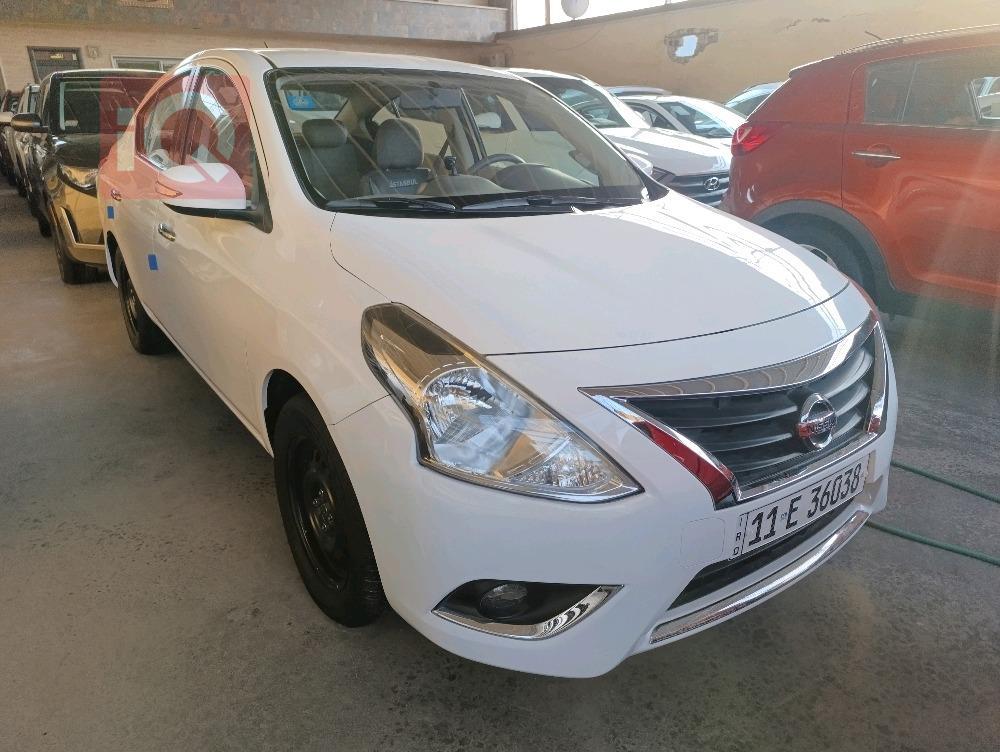 Nissan Sunny